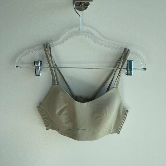 Lululemon Green Sports Bra - Picture 1 of 3